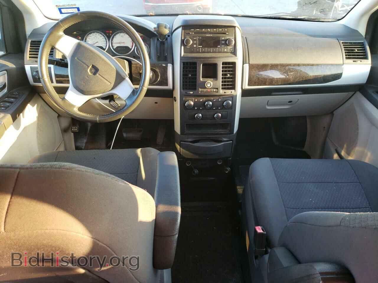 2010 DODGE CARAVAN - VIN: 2D4RN5D1XAR219311 - Фото 8