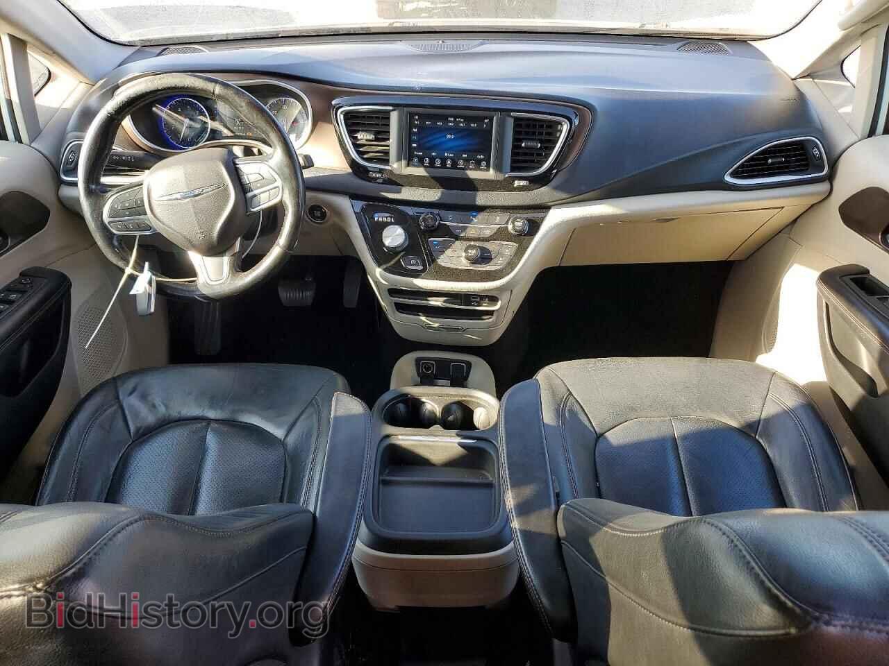 2019 CHRYSLER PACIFICA - VIN: 2C4RC1BG1KR560889 - Фото 8
