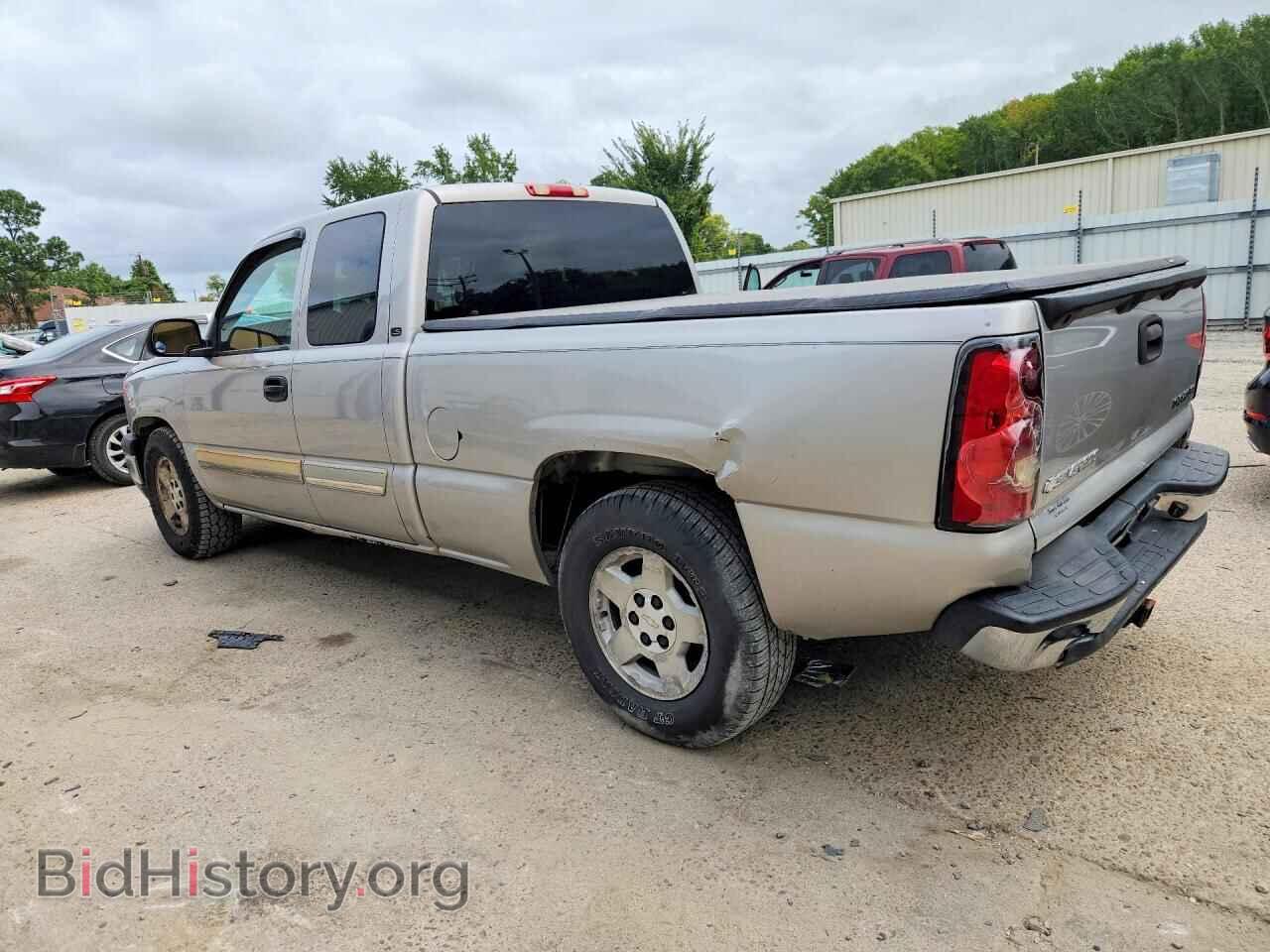 2005 CHEVROLET SILVERADO - VIN: 2GCEC19V751219700 - Photo 2