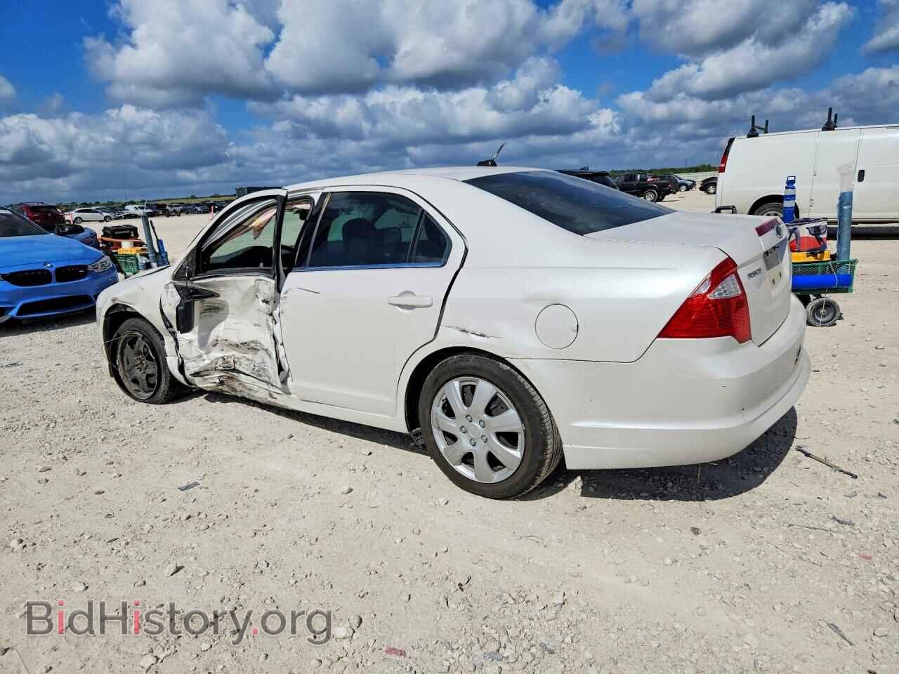 2010 FORD FUSION - VIN: 3FAHP0HA5AR267623 - Photo 2