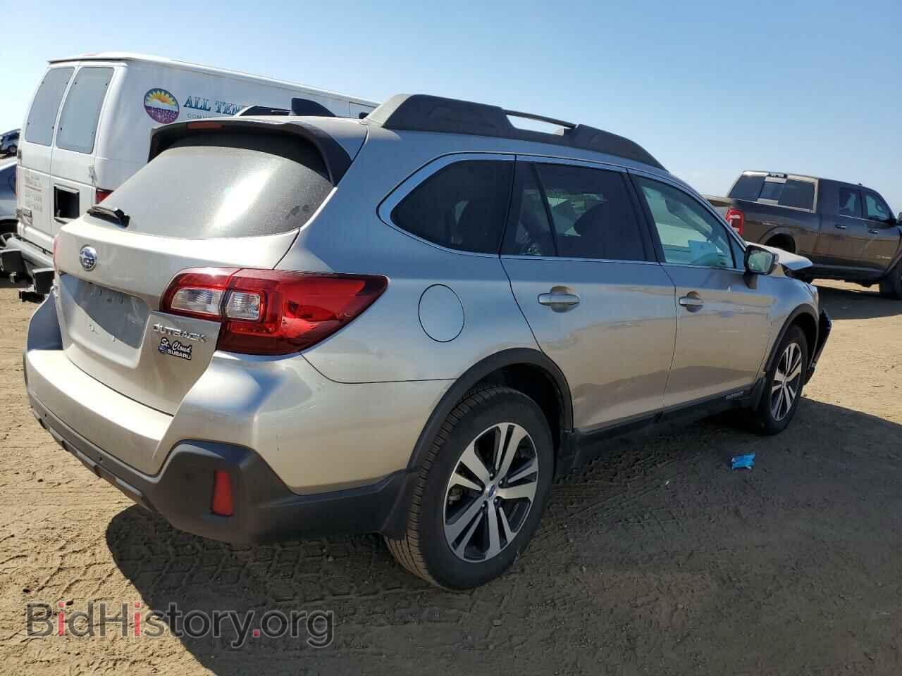 2019 SUBARU OUTBACK - VIN: 4S4BSANC3K3302665 - Фото 3
