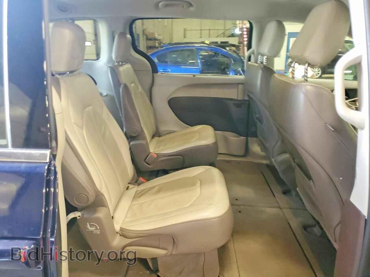 2017 CHRYSLER PACIFICA - VIN: 2C4RC1BG2HR787890 - Фото 11