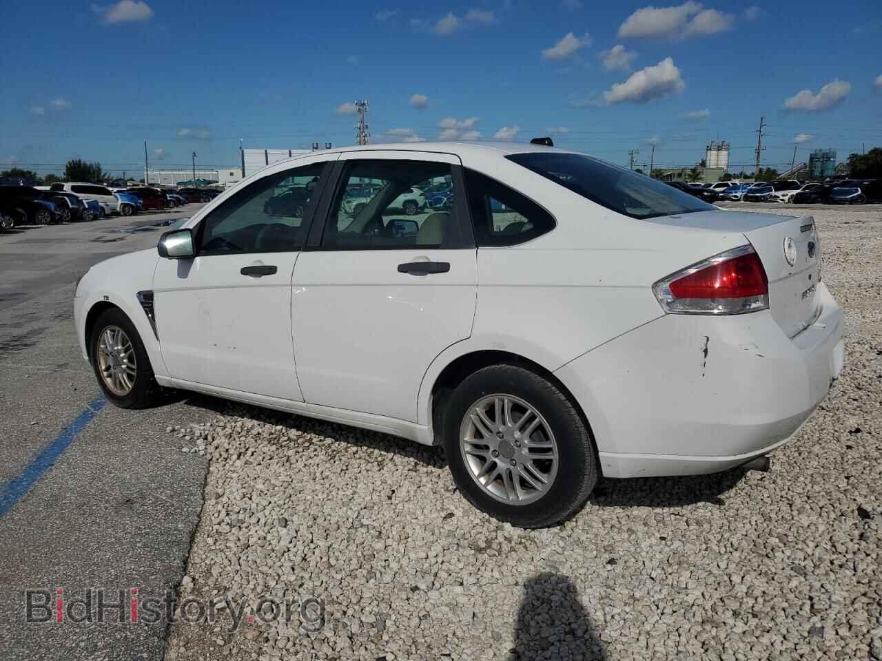 2008 FORD FOCUS - VIN: 1FAHP35N68W246814 - Фото 2
