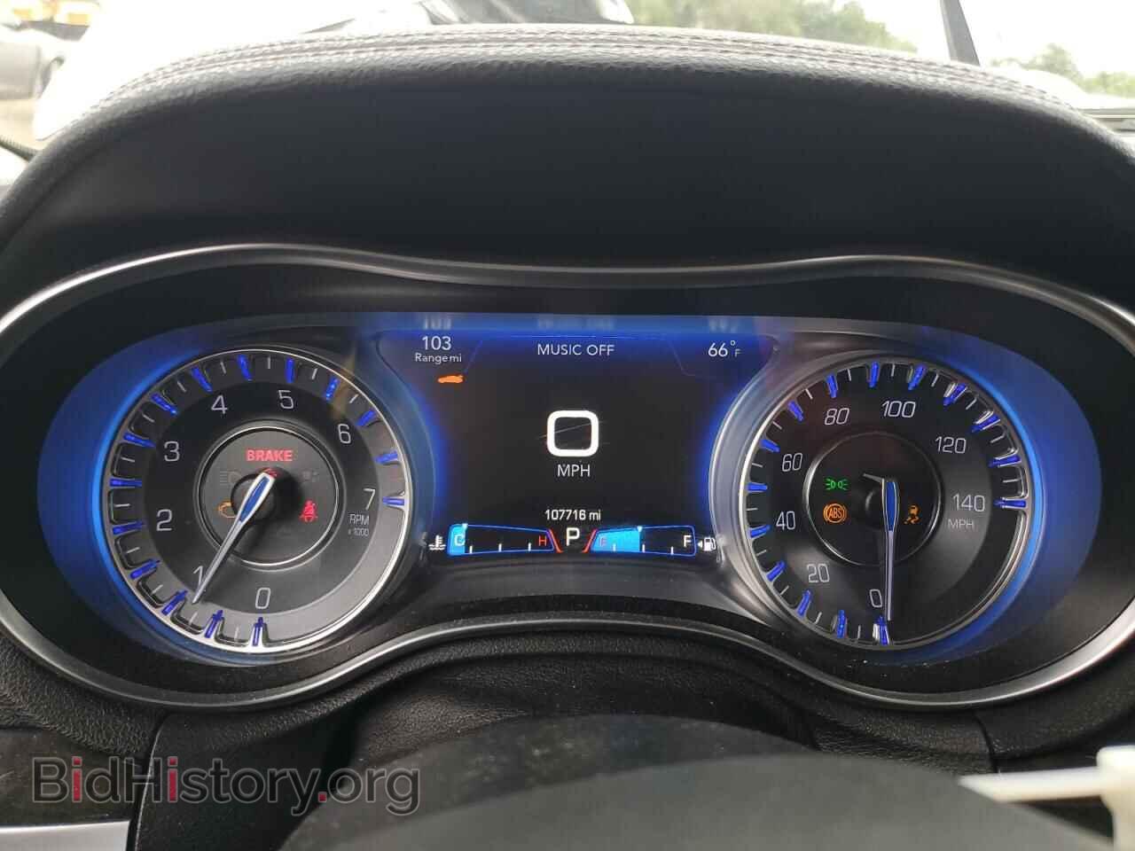 2018 CHRYSLER 300 - VIN: 2C3CCAEG9JH193699 - Фото 9