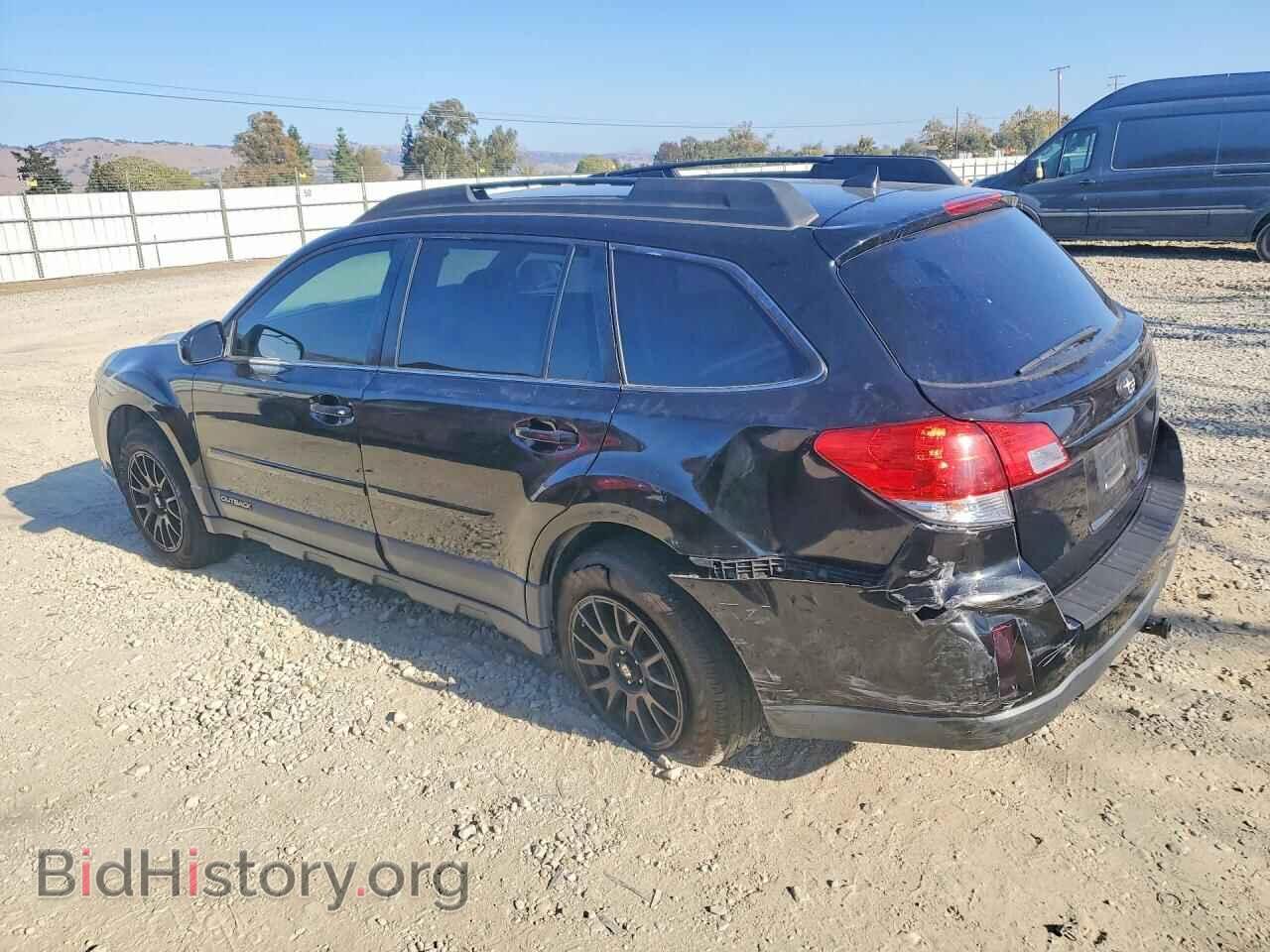2011 SUBARU OUTBACK - VIN: 4S4BRDLC8B2408535 - Фото 2