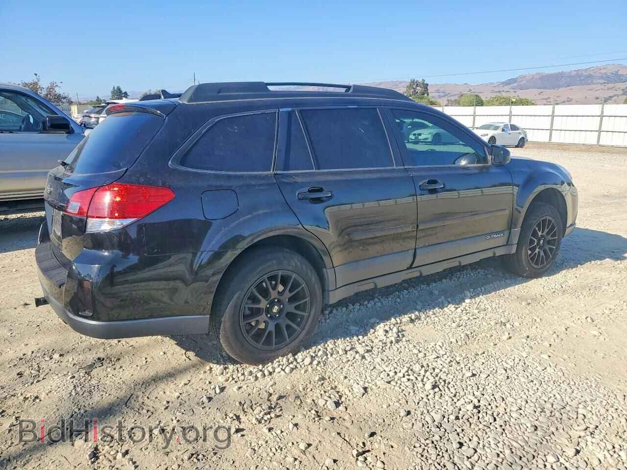 2011 SUBARU OUTBACK - VIN: 4S4BRDLC8B2408535 - Фото 3