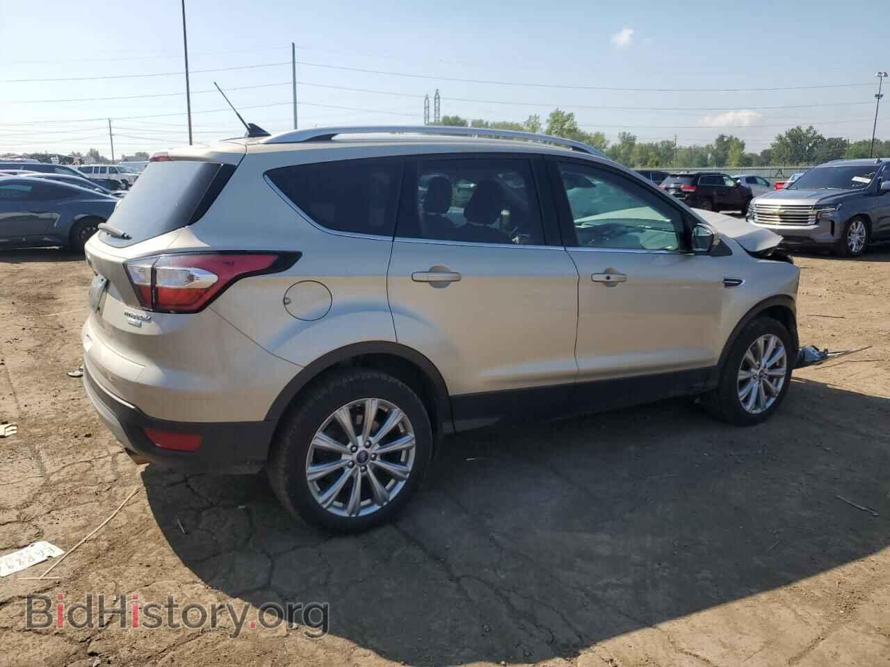 2018 FORD ESCAPE - VIN: 1FMCU9J93JUC79775 - Фото 3