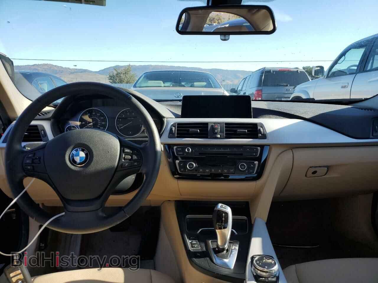 2016 BMW 3 SERIES - VIN: WBA8E1G51GNU10067 - Фото 8