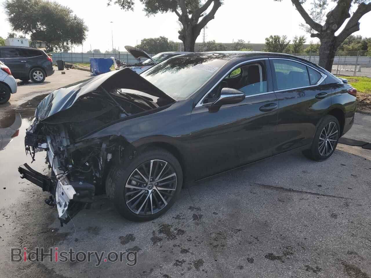 Photo 58ADA1C19RU044856 - LEXUS ES300 2024