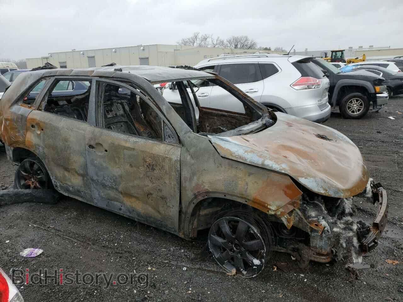 2012 KIA SORENTO - VIN: 5XYKTCA65CG282414 - Фото 4