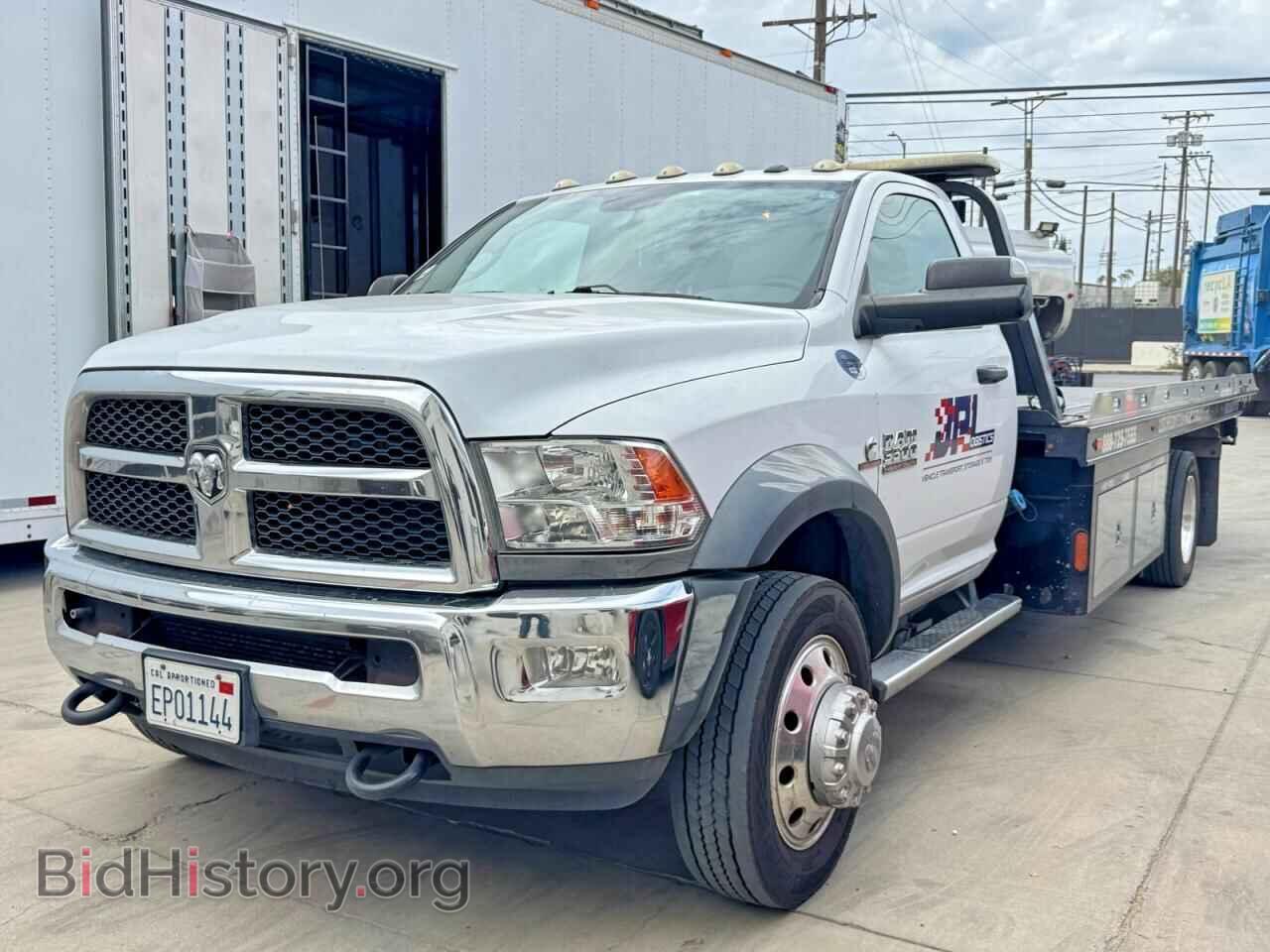2018 RAM 5500 - VIN: 3C7WRMDL8JG280262 - Photo 2