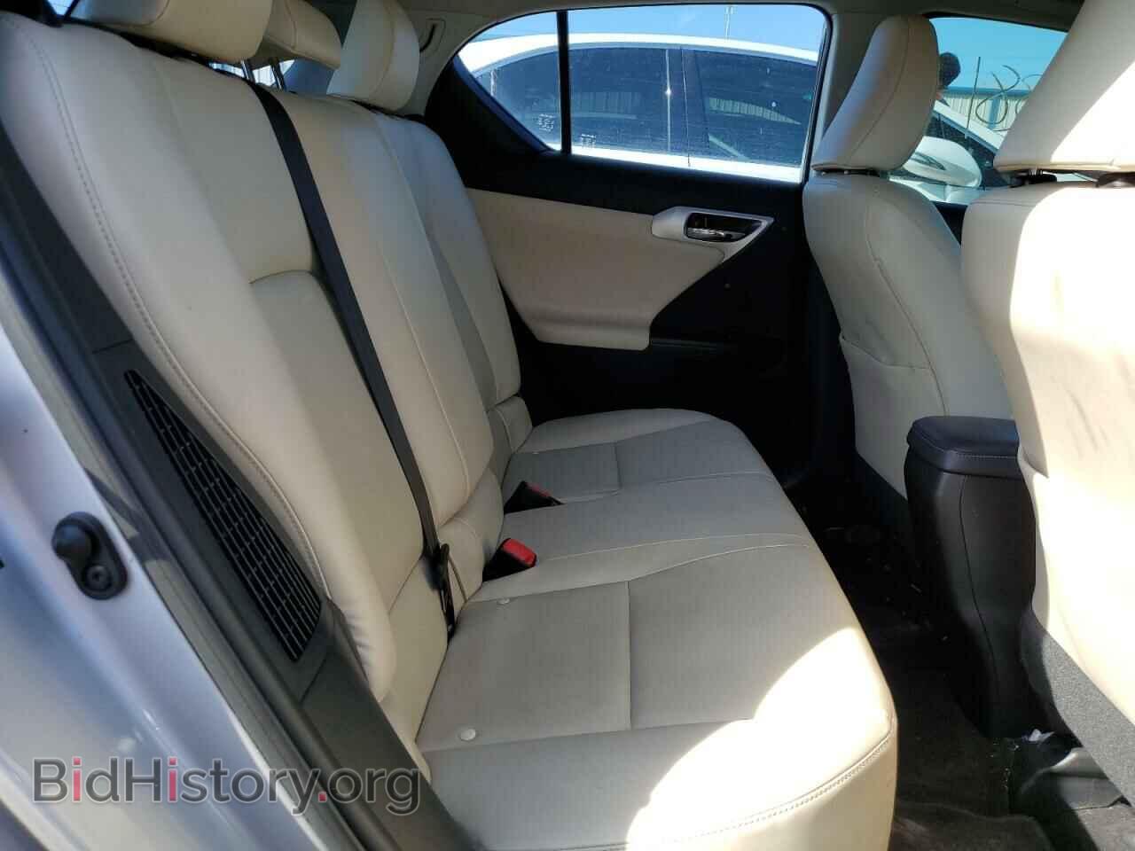 2011 LEXUS CT 200 - VIN: JTHKD5BH7B2009183 - Photo 10