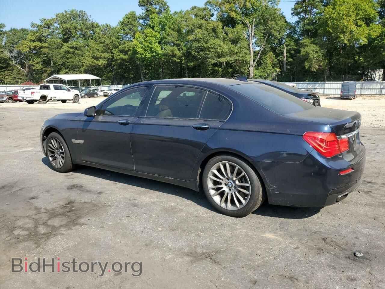 2012 BMW 7 SERIES - VIN: WBAKB8C54CC962777 - Фото 2