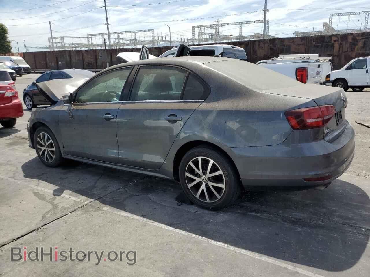 2017 VOLKSWAGEN JETTA - VIN: 3VWDB7AJ5HM297218 - Фото 2