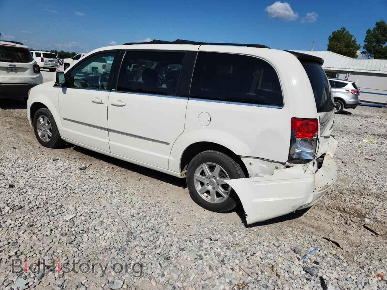 2010 CHRYSLER MINIVAN - VIN: 2A4RR5D17AR198607 - Фото 2