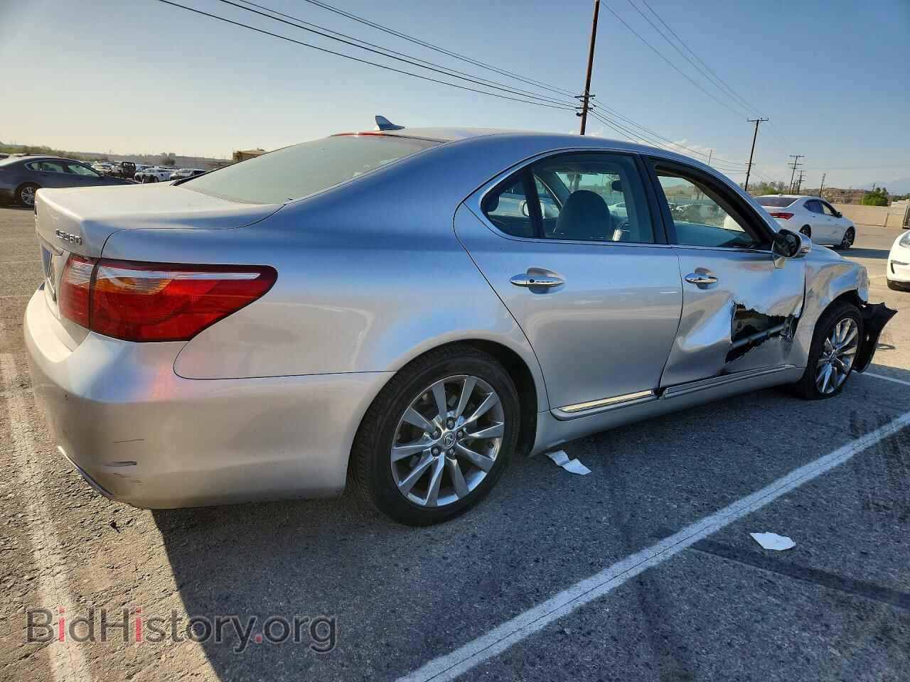 2010 LEXUS LS 460 - VIN: JTHBL5EF1A5093155 - Photo 3