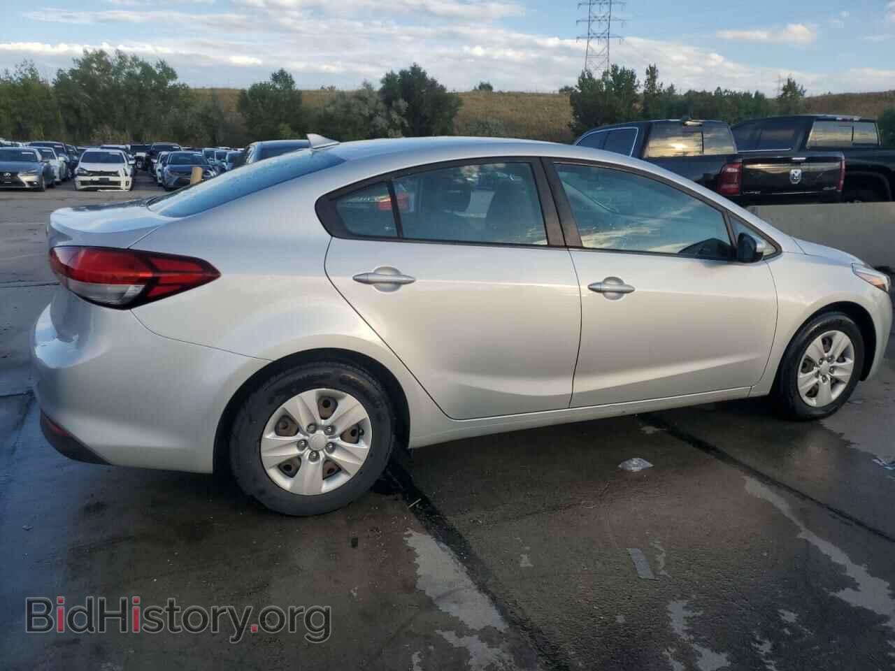 2017 KIA FORTE - VIN: 3KPFK4A74HE129840 - Фото 3