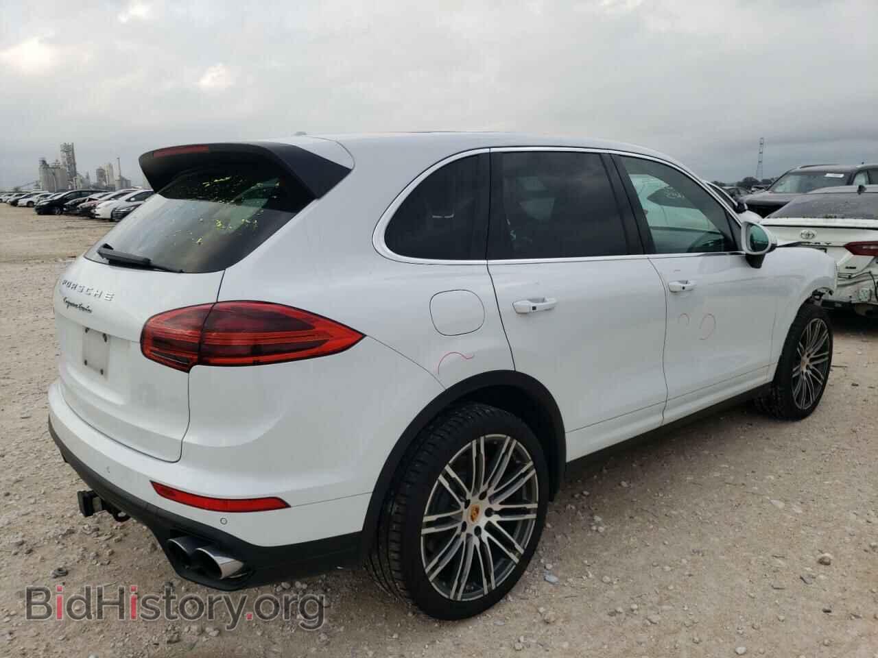 2016 PORSCHE CAYENNE - VIN: WP1AC2A23GLA88105 - Фото 3