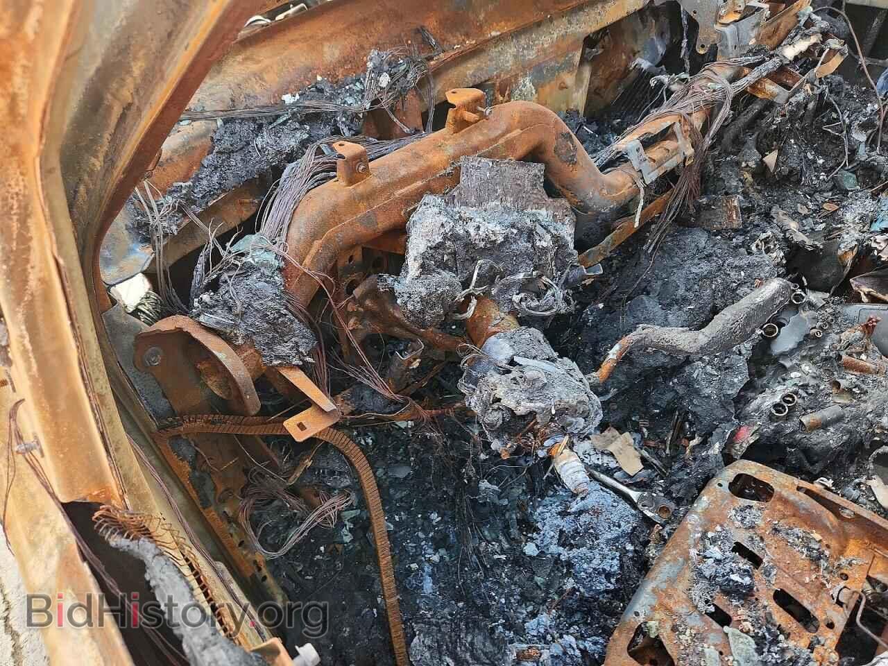 2013 GMC SIERRA - VIN: 3GTP2VE7XDG254408 - Фото 9