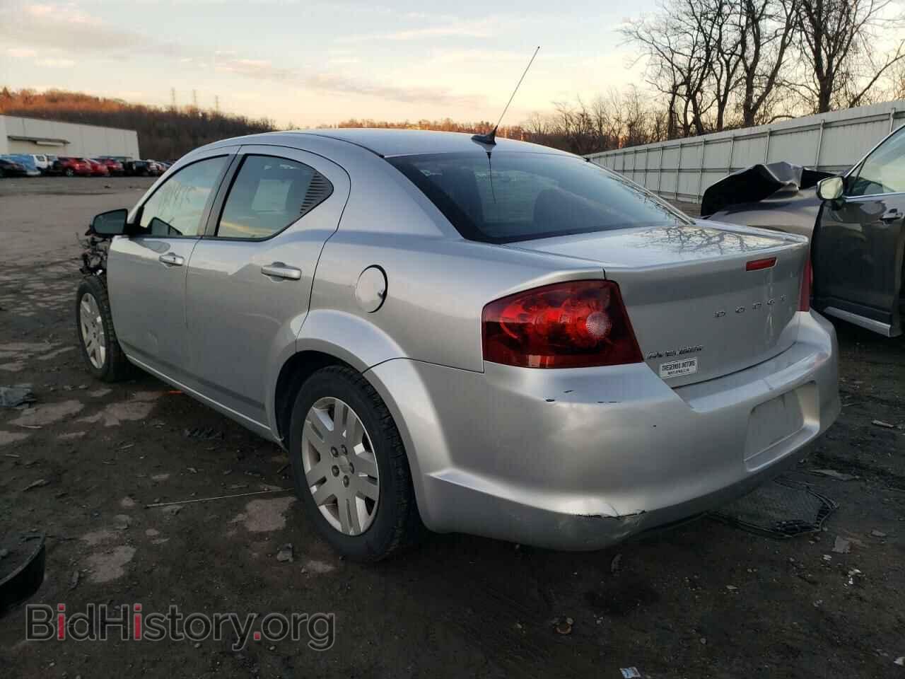 2011 DODGE AVENGER - VIN: 1B3BD4FB1BN566172 - Фото 3