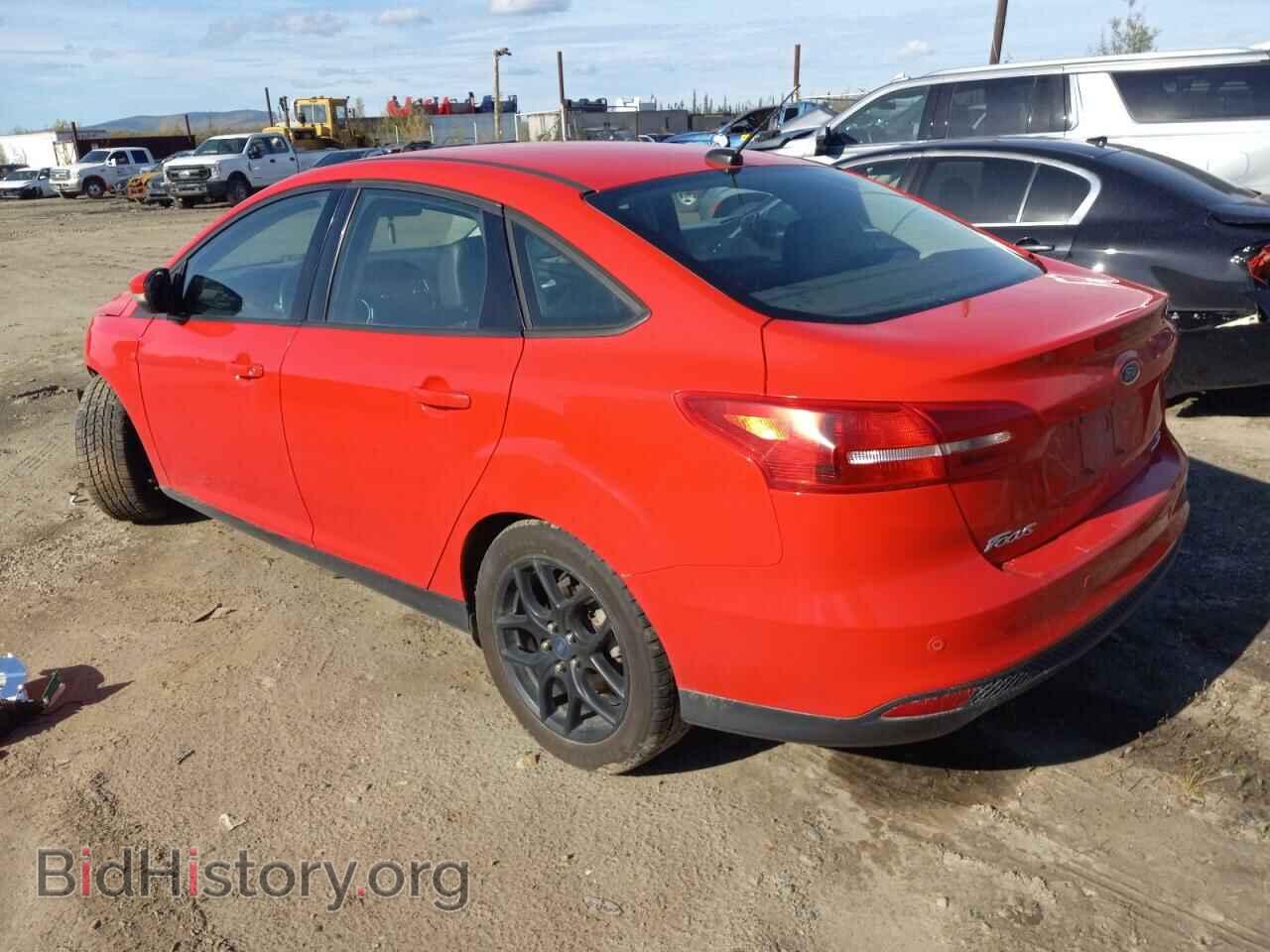 2016 FORD FOCUS - VIN: 1FADP3F23GL311024 - Фото 2