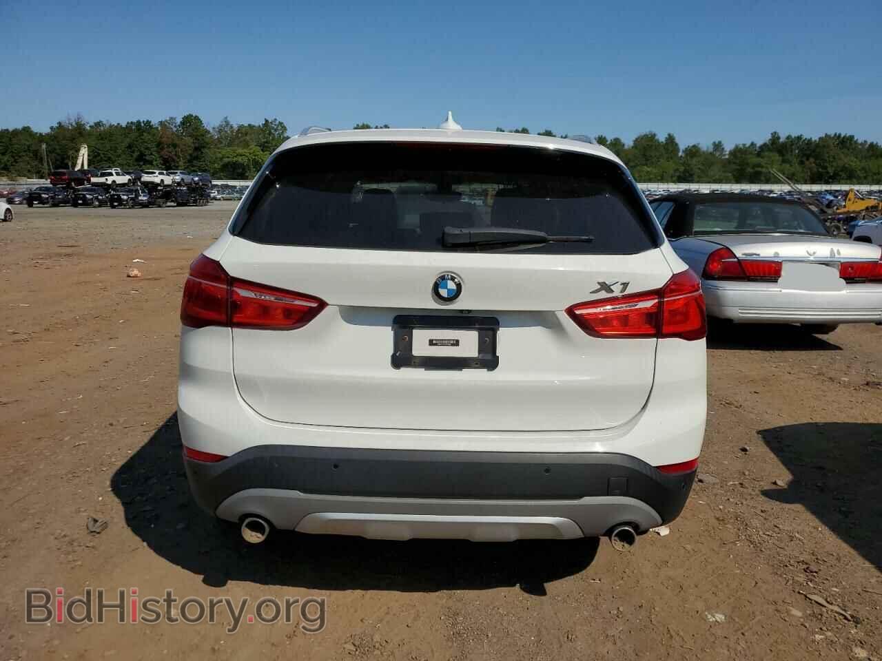 2017 BMW X1 - VIN: WBXHT3C30H5F79951 - Фото 6