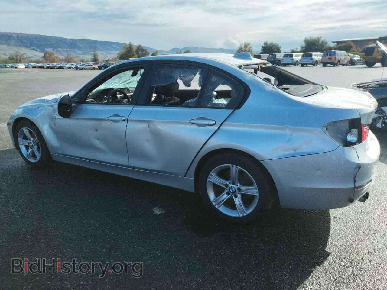 2012 BMW 3 SERIES - VIN: WBA3A5C52CF259036 - Фото 2