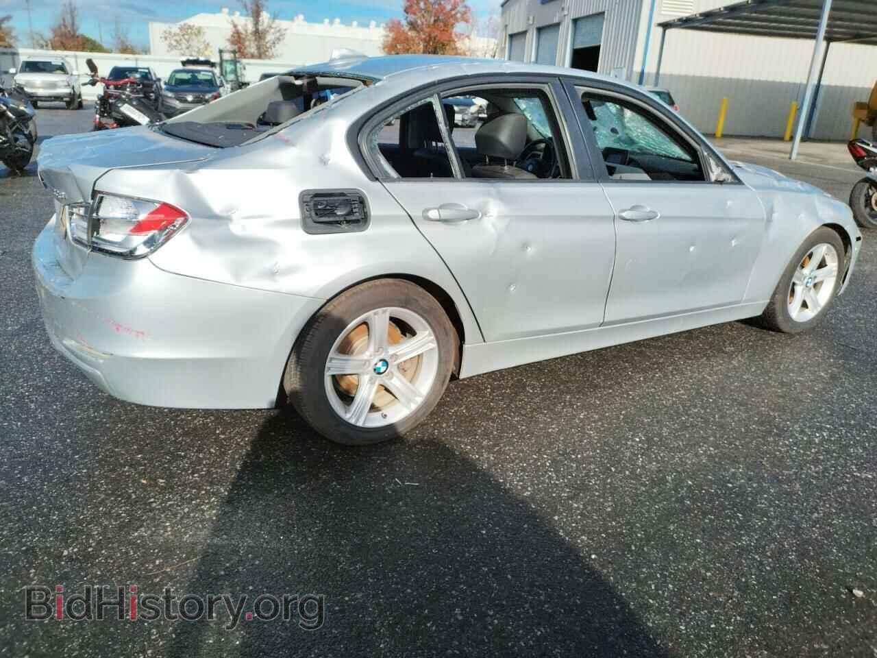 2012 BMW 3 SERIES - VIN: WBA3A5C52CF259036 - Фото 3