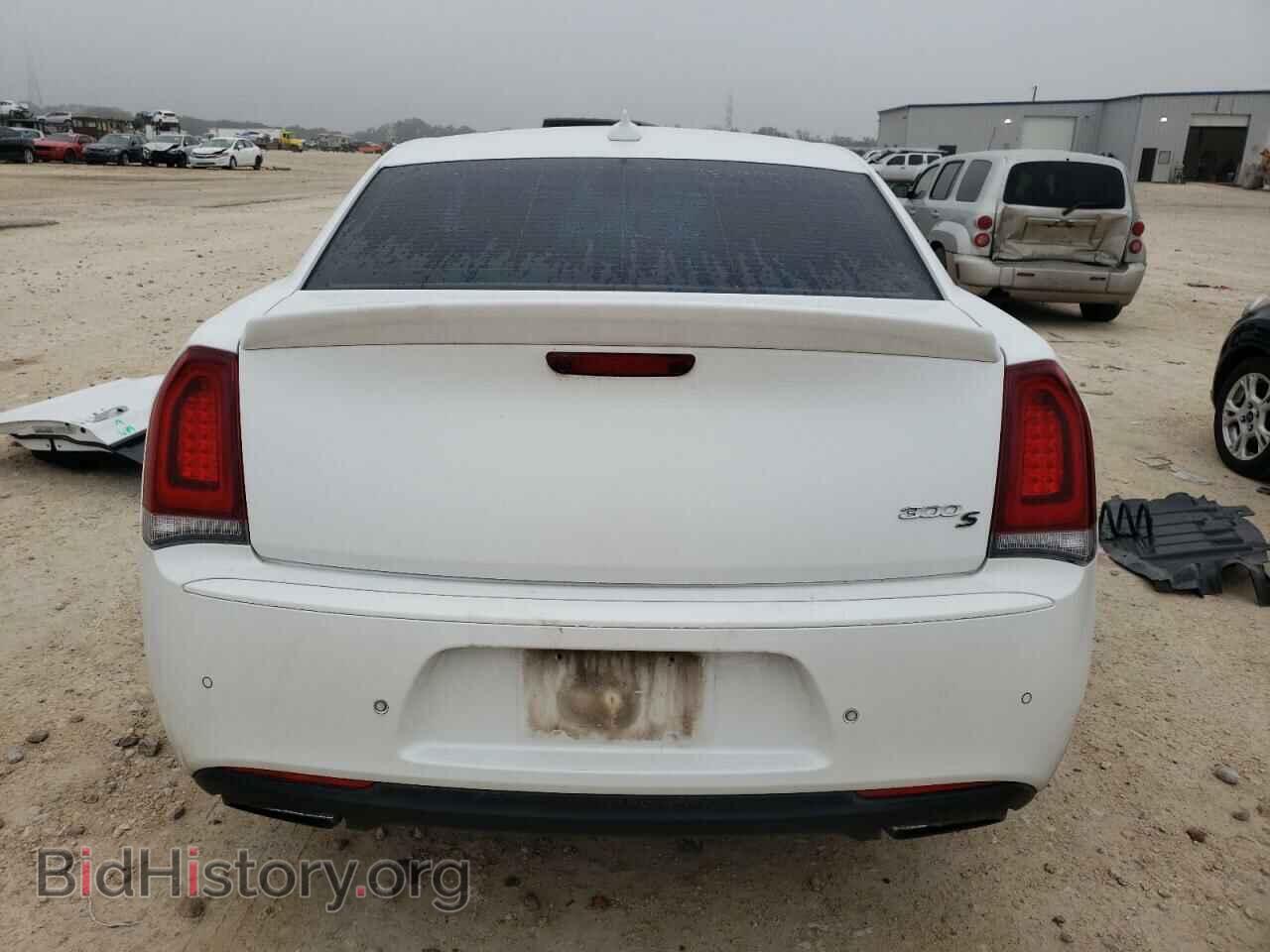 2015 CHRYSLER 300 - VIN: 2C3CCABT6FH859880 - Фото 6