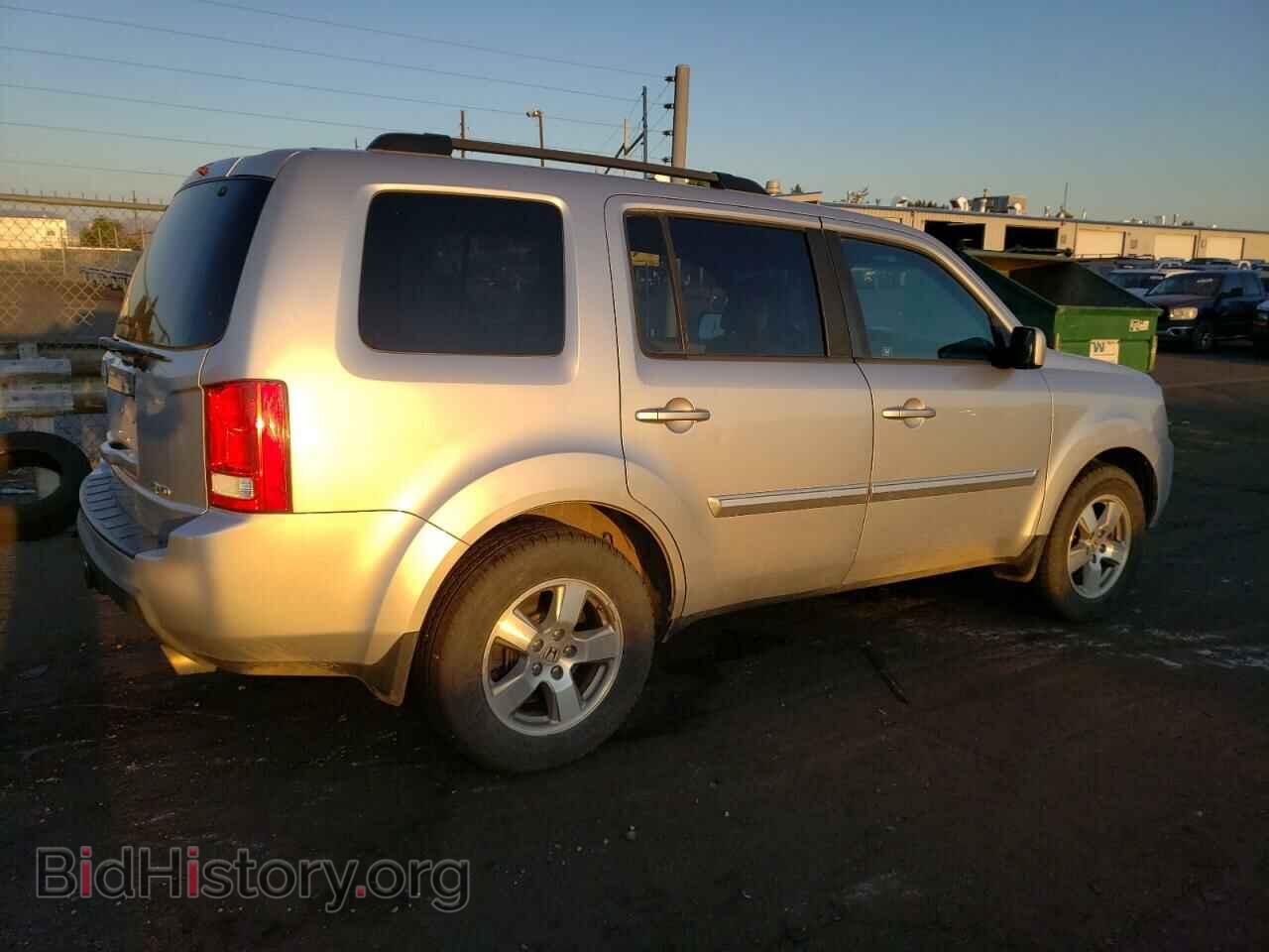 2011 HONDA PILOT - VIN: 5FNYF4H5XBB072109 - Фото 3