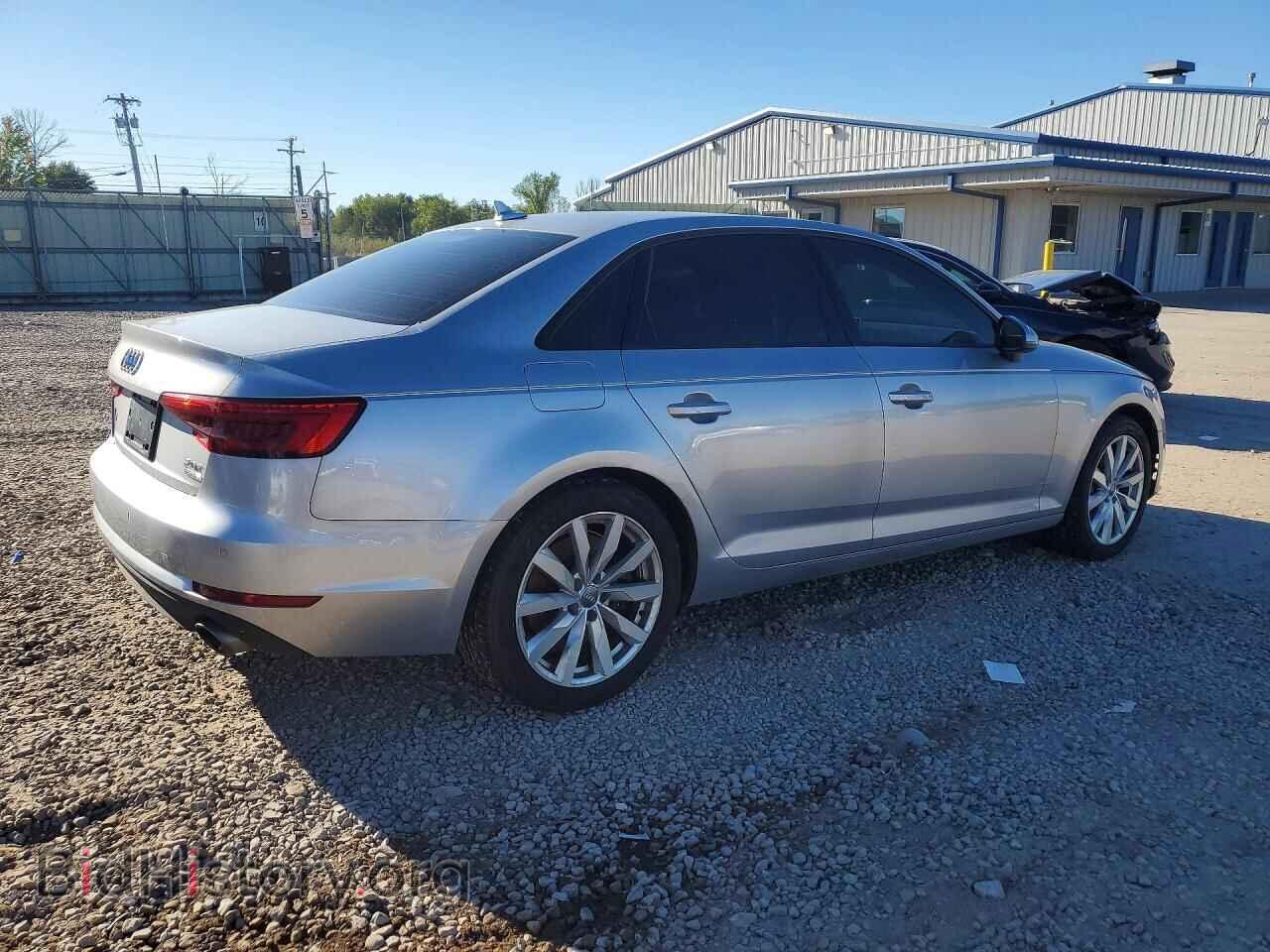 2017 AUDI A4 - VIN: WAUANAF47HN004774 - Photo 3
