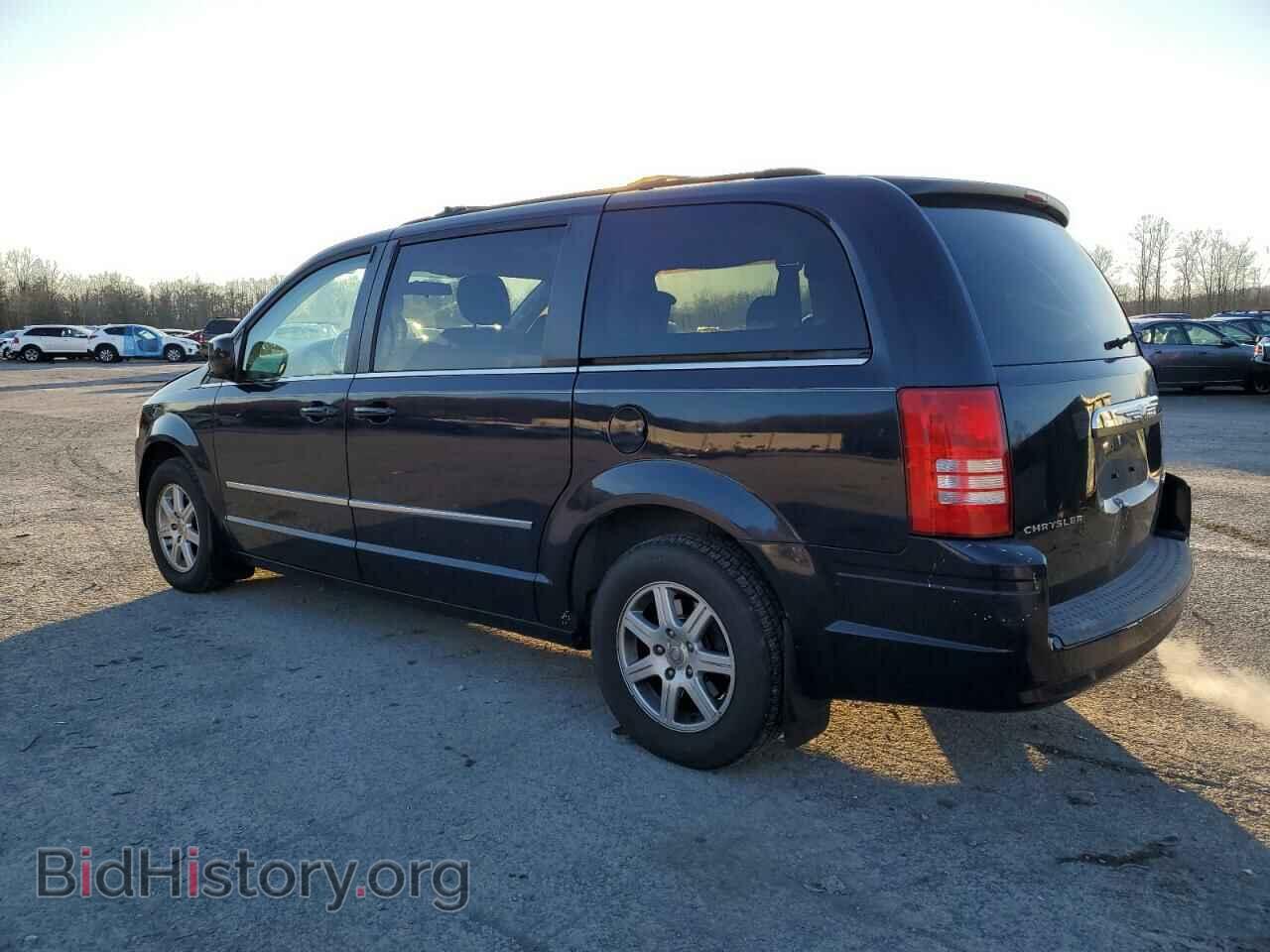 2010 CHRYSLER MINIVAN - VIN: 2A4RR5D11AR170205 - Photo 2
