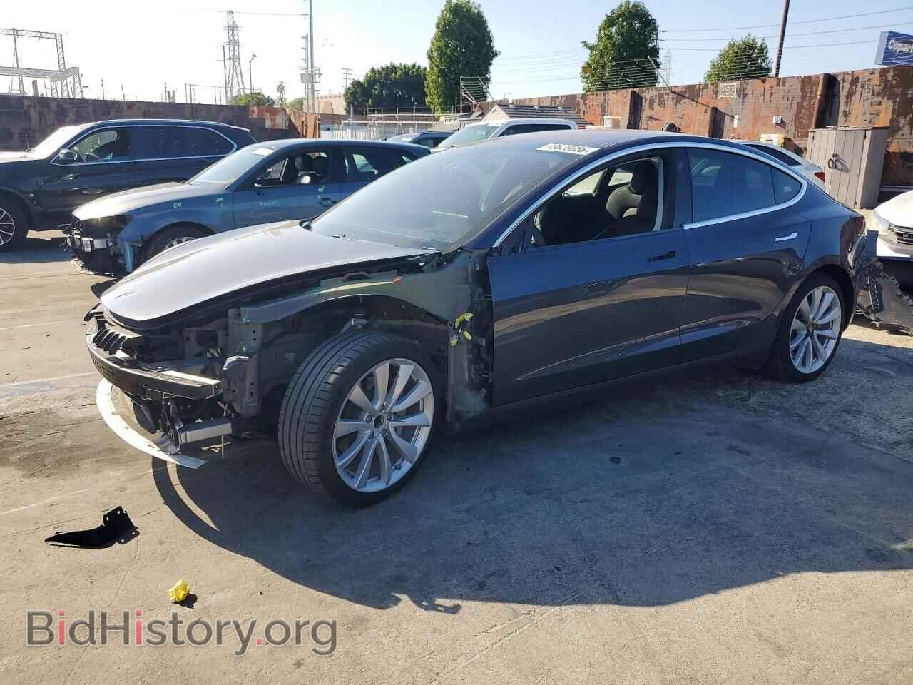 Photo 5YJ3E1EA9JF011992 - TESLA MODEL 3 2018