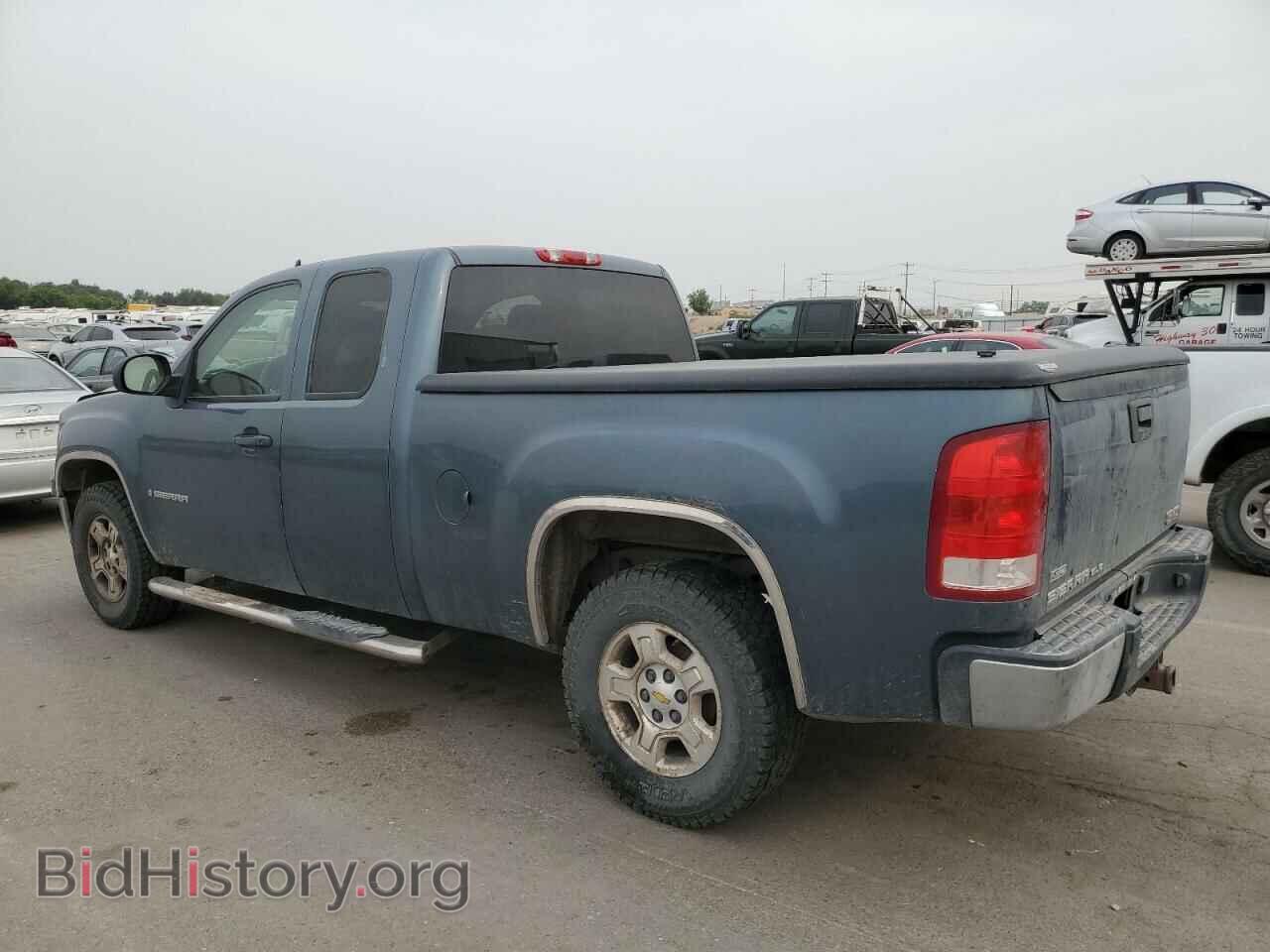2007 GMC SIERRA - VIN: 1GTEK19077Z573864 - Photo 2