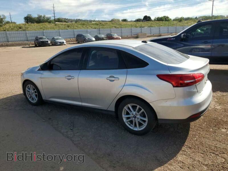 2017 Ford FOCUS (VIN 1FADP3F20HL300581) — photo 2 of 12