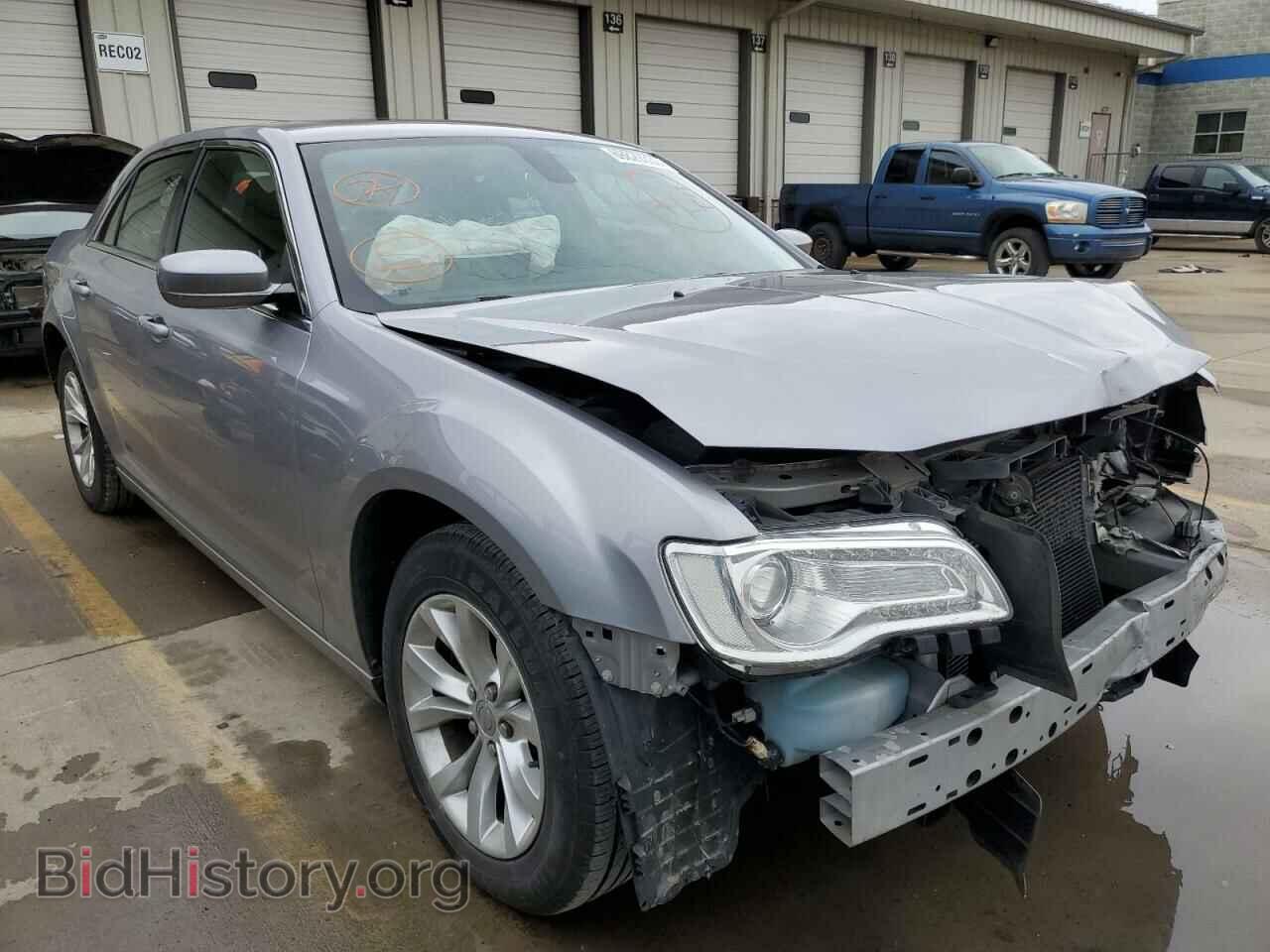 2015 CHRYSLER 300 - VIN: 2C3CCAAG2FH930206 - Фото 4
