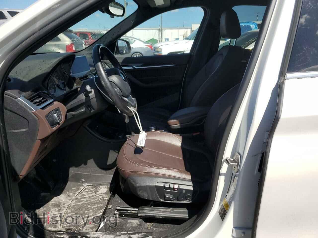 2017 BMW X1 - VIN: WBXHT3C30H5F79352 - Фото 7