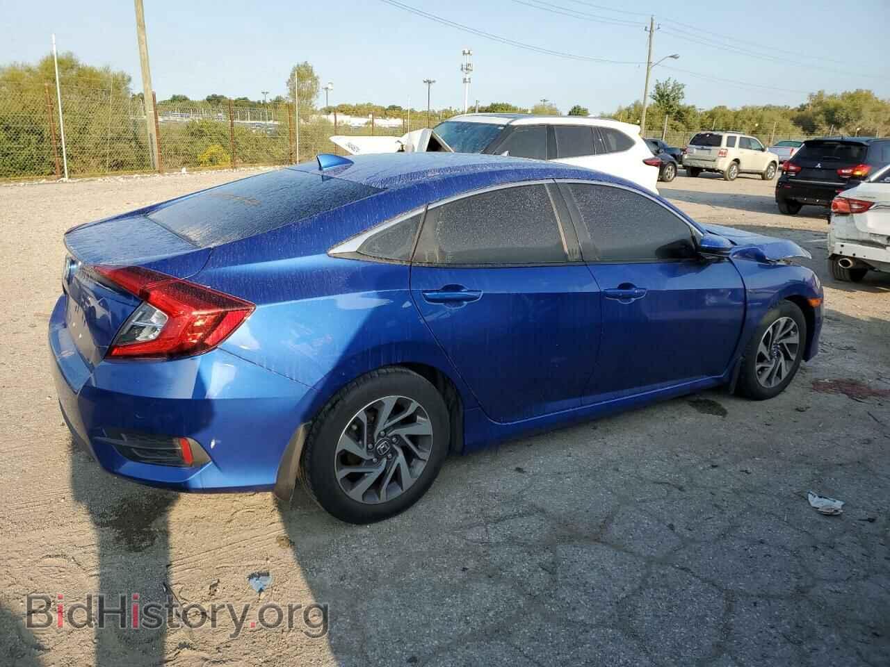 2018 HONDA CIVIC - VIN: 19XFC2F77JE023057 - Фото 3
