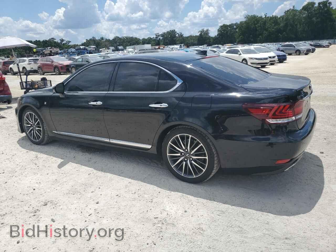 2014 LEXUS LS460 - VIN: JTHBL5EF6E5132652 - Photo 2