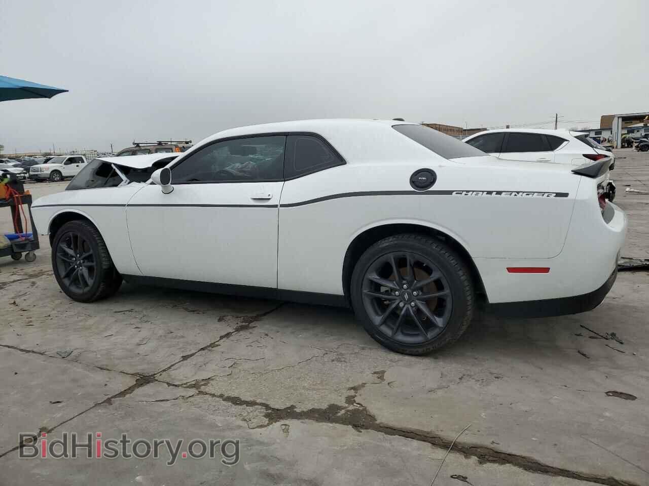 2021 DODGE CHALLENGER - VIN: 2C3CDZKG2MH677556 - Photo 2