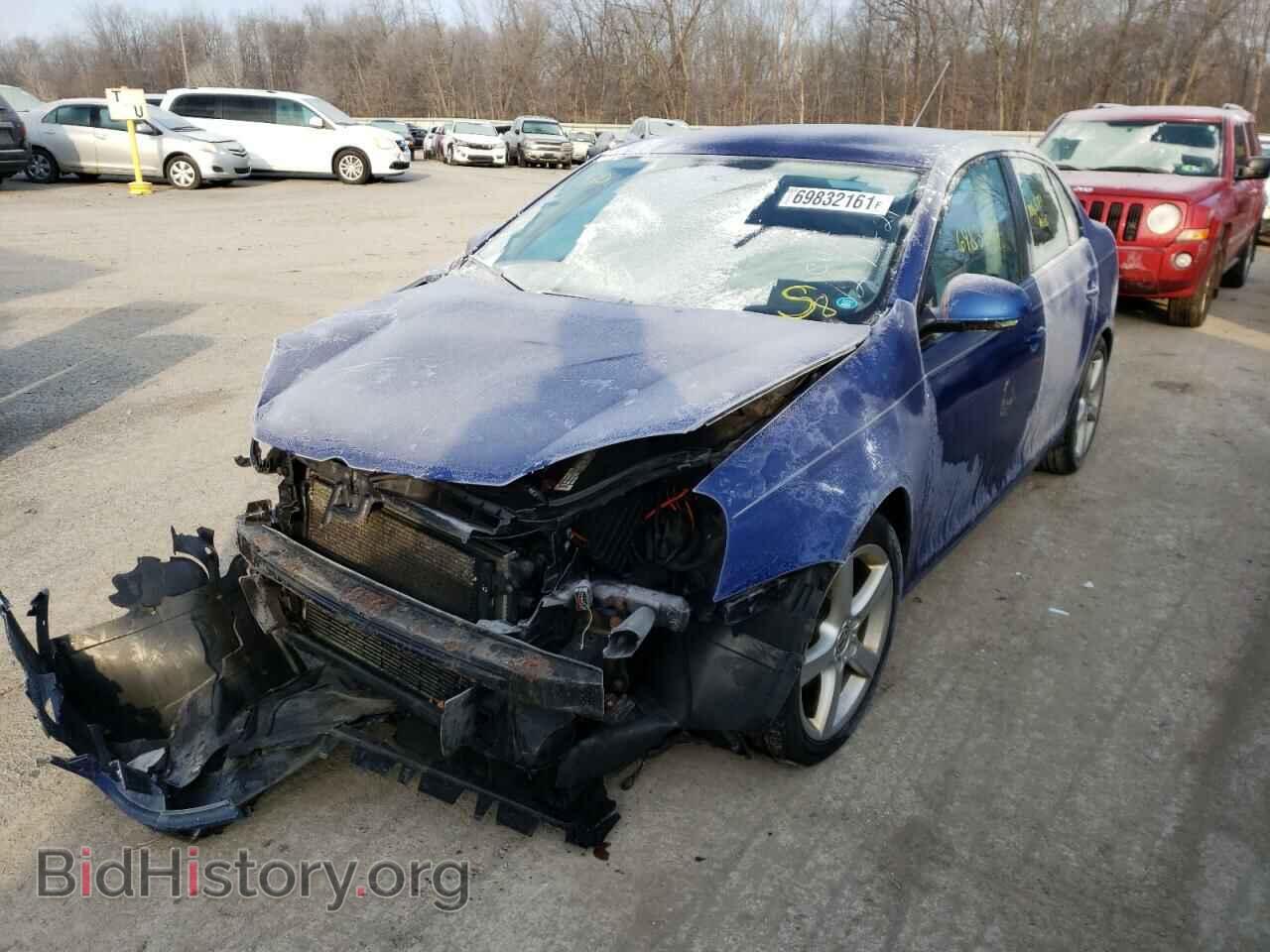 2009 VOLKSWAGEN JETTA - VIN: 3VWJM71K89M165111 - Фото 2