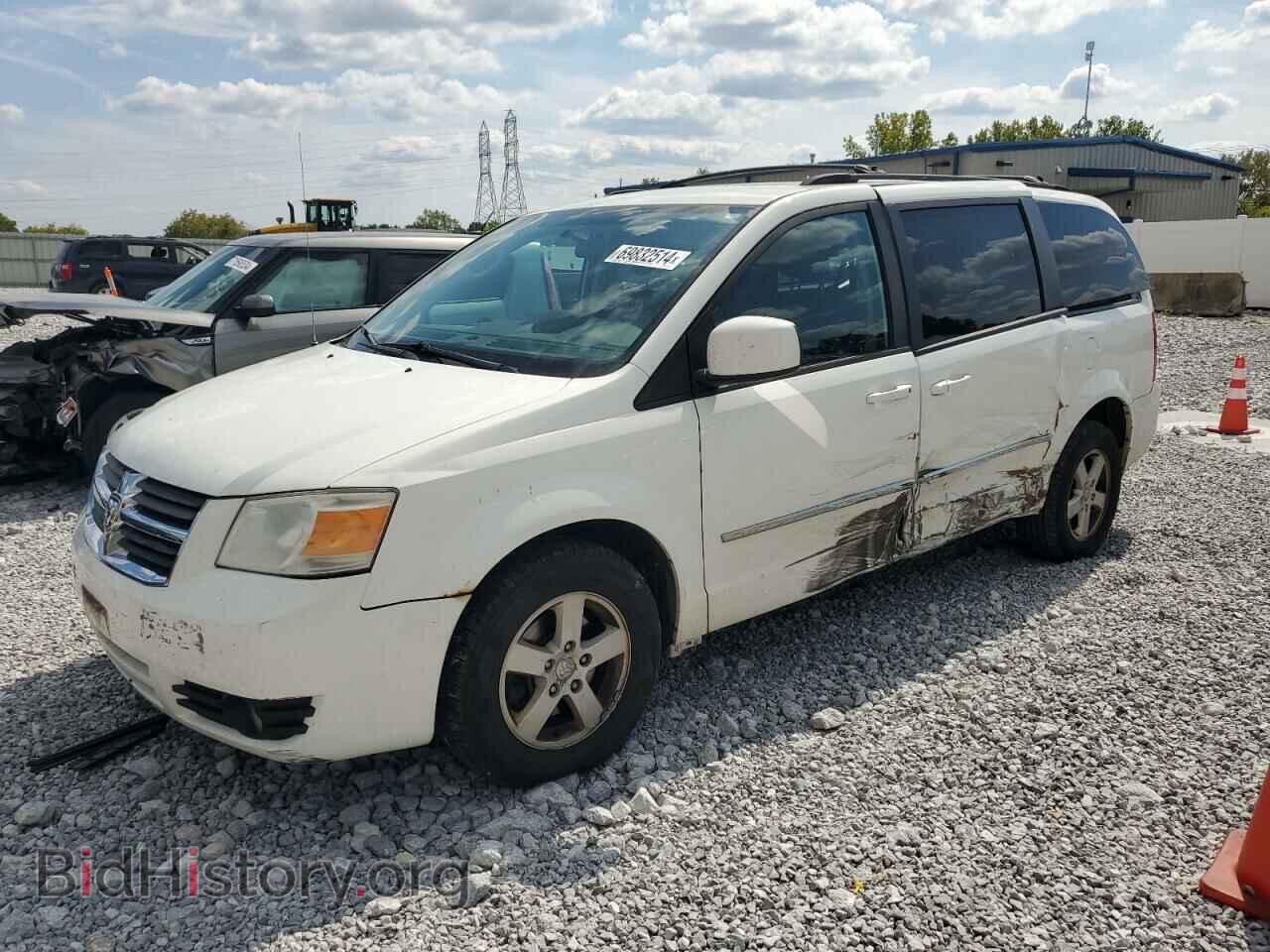 Photo 2D4RN5D13AR251372 - DODGE CARAVAN 2010