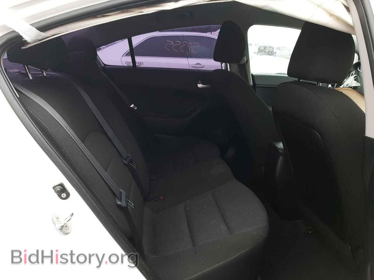 2017 KIA FORTE - VIN: 3KPFK4A71HE140388 - Фото 6