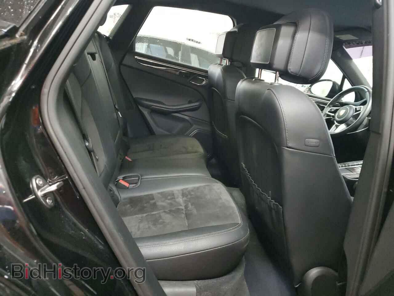 2017 PORSCHE MACAN - VIN: WP1AB2A54HLB14645 - Photo 11