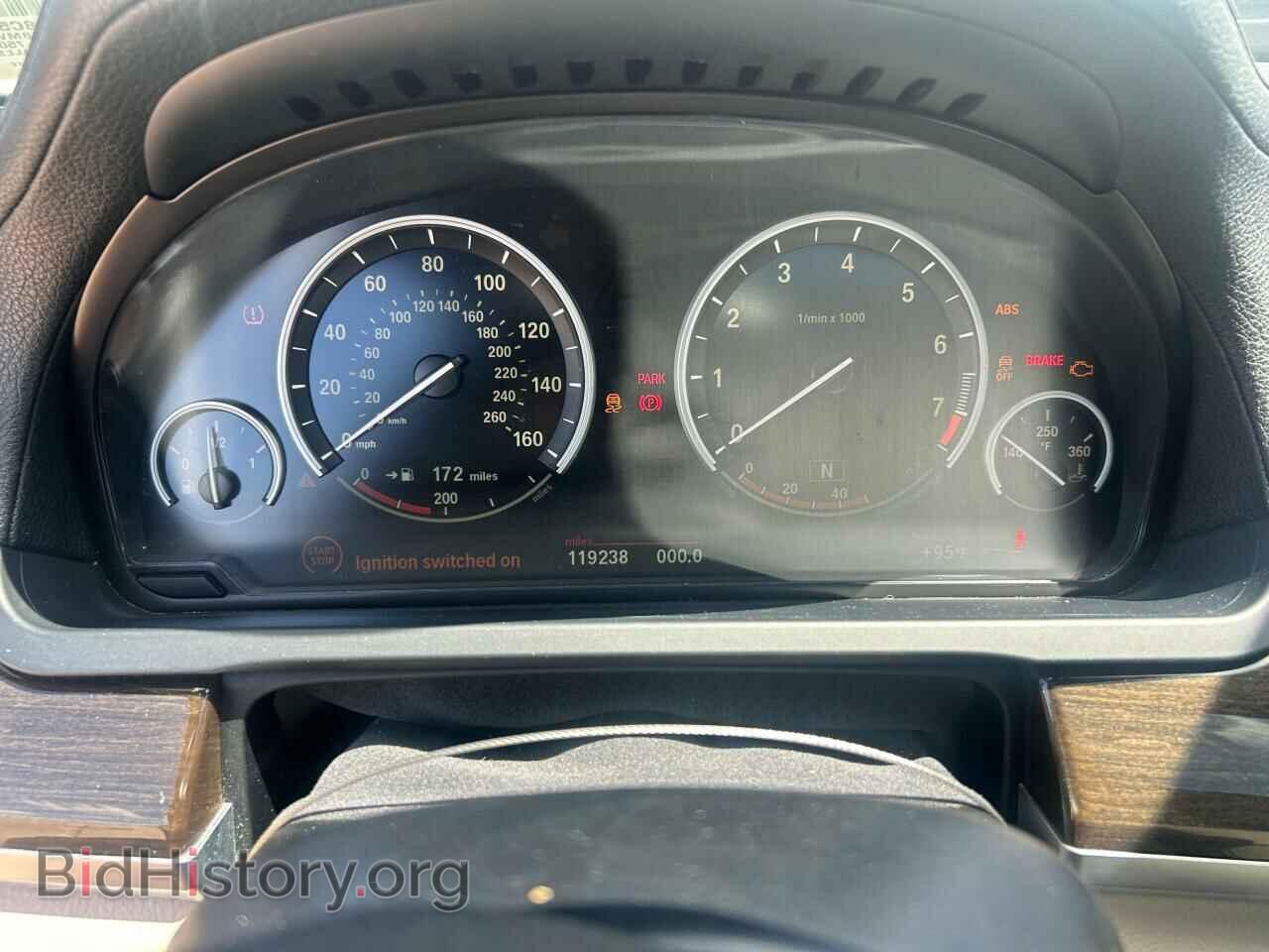 2012 BMW 7 SERIES - VIN: WBAKA8C59CDX01187 - Photo 8
