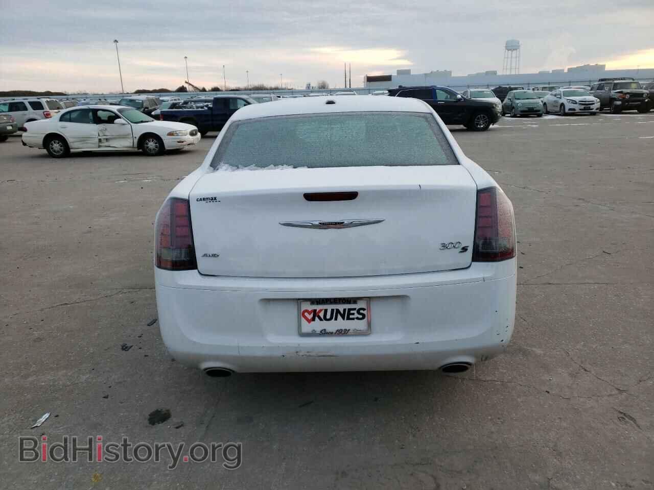 2014 CHRYSLER 300 - VIN: 2C3CCAGG8EH384680 - Фото 6