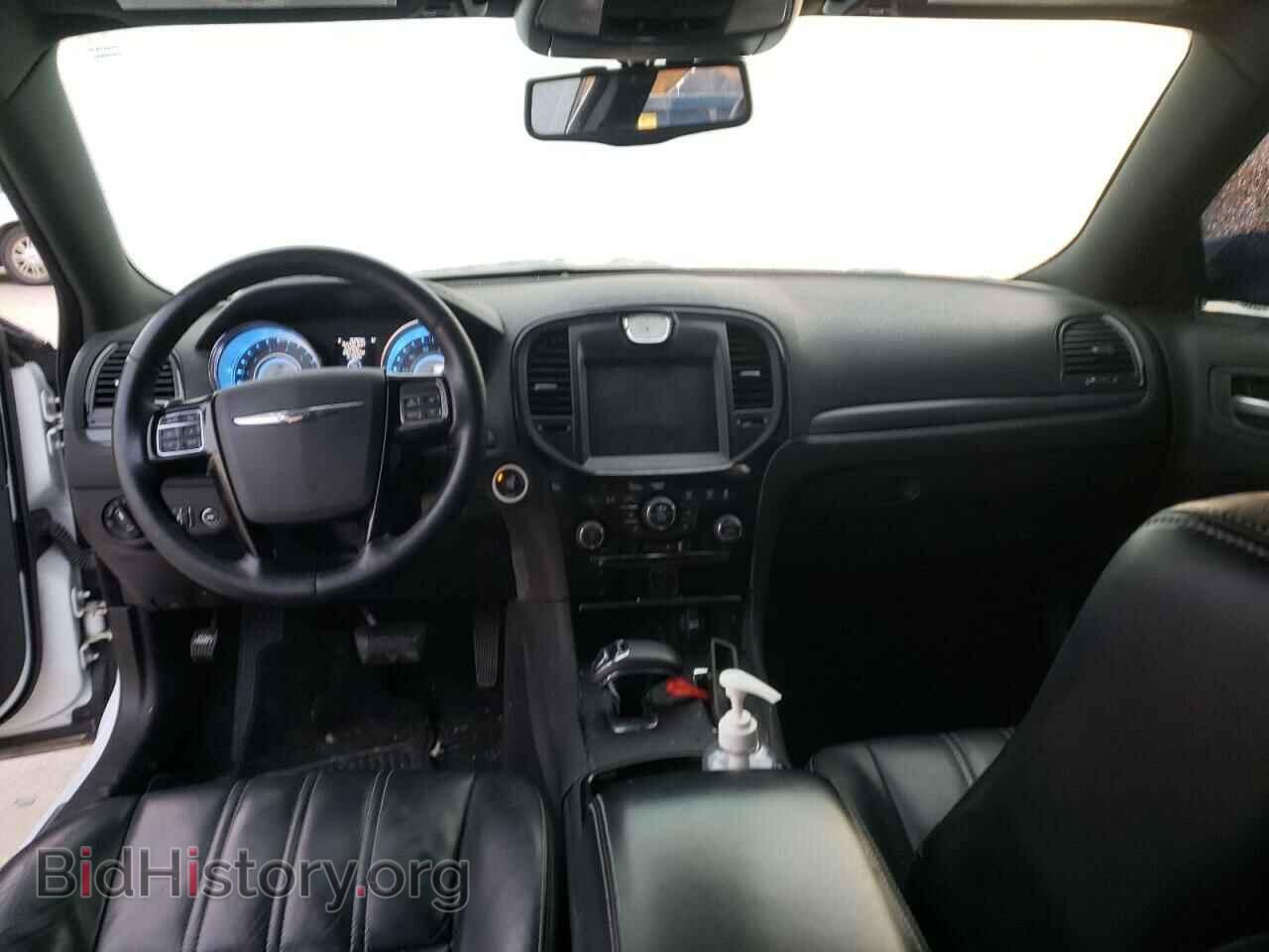 2014 CHRYSLER 300 - VIN: 2C3CCAGG8EH384680 - Фото 8