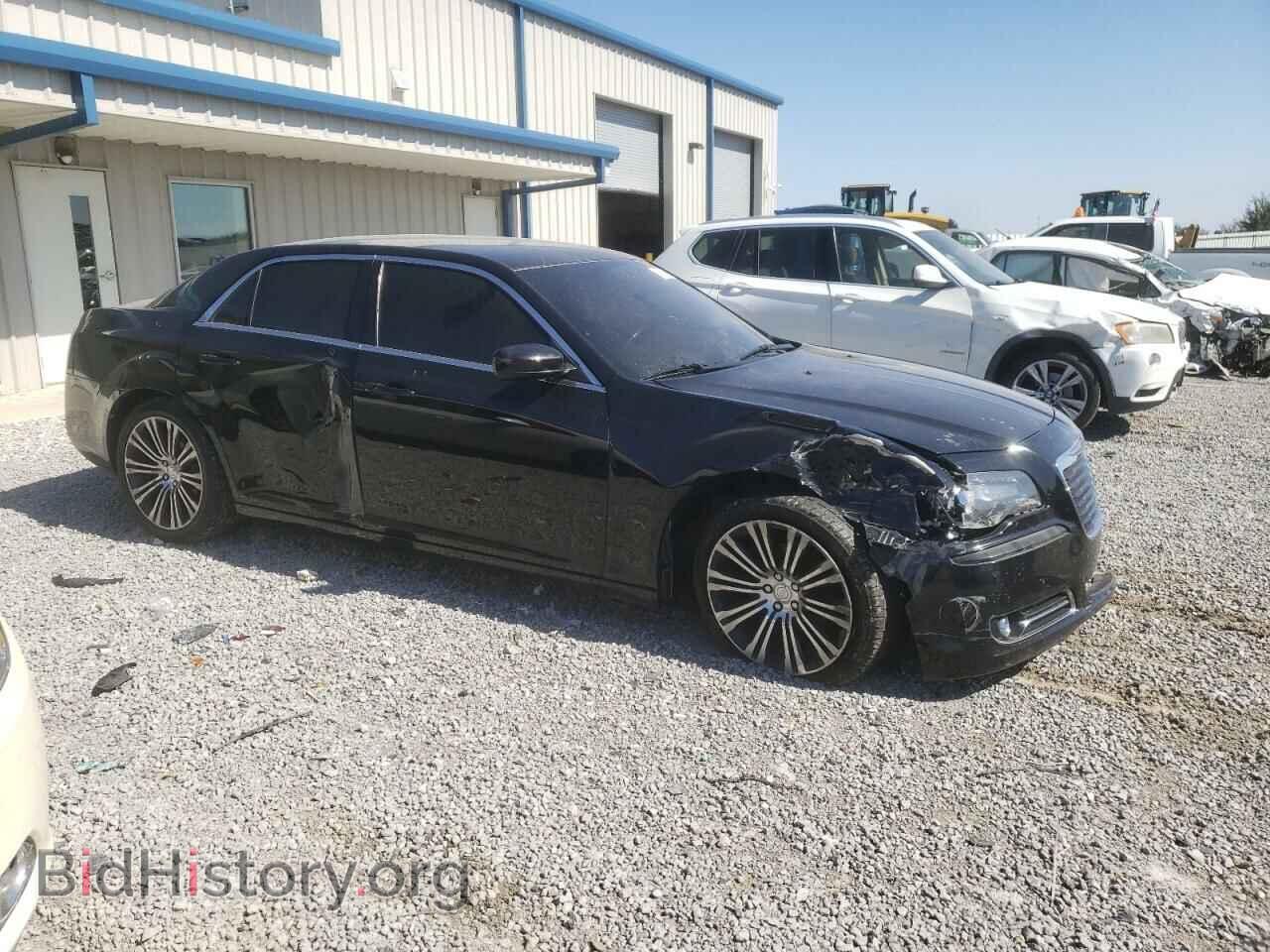 2013 CHRYSLER 300 - VIN: 2C3CCABG2DH556269 - Фото 4