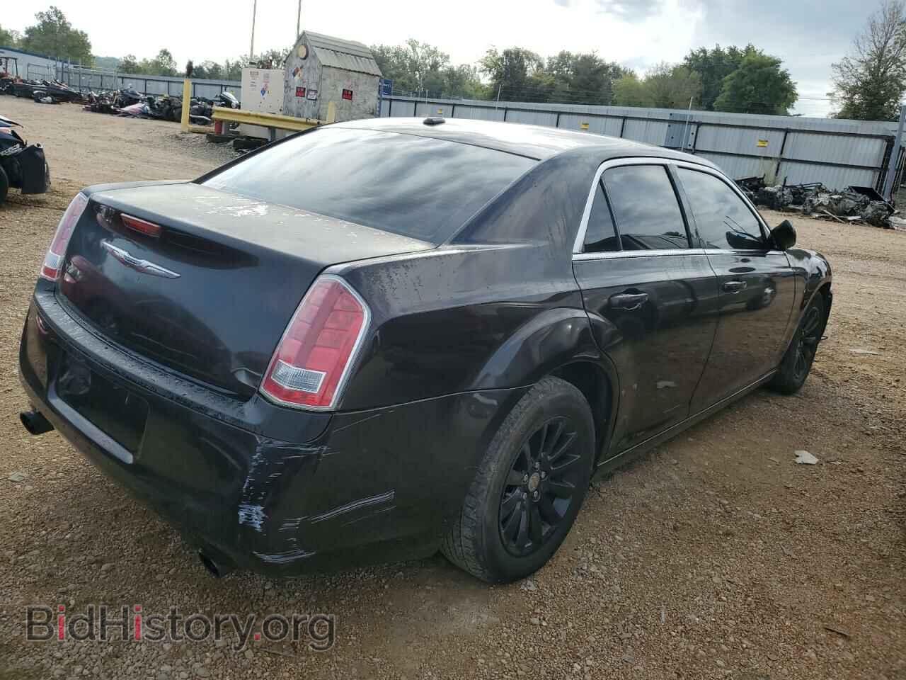 2013 CHRYSLER 300 - VIN: 2C3CCAAG1DH647826 - Фото 3