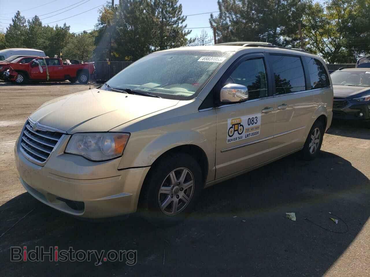 Photo 2A4RR8DXXAR360218 - CHRYSLER MINIVAN 2010